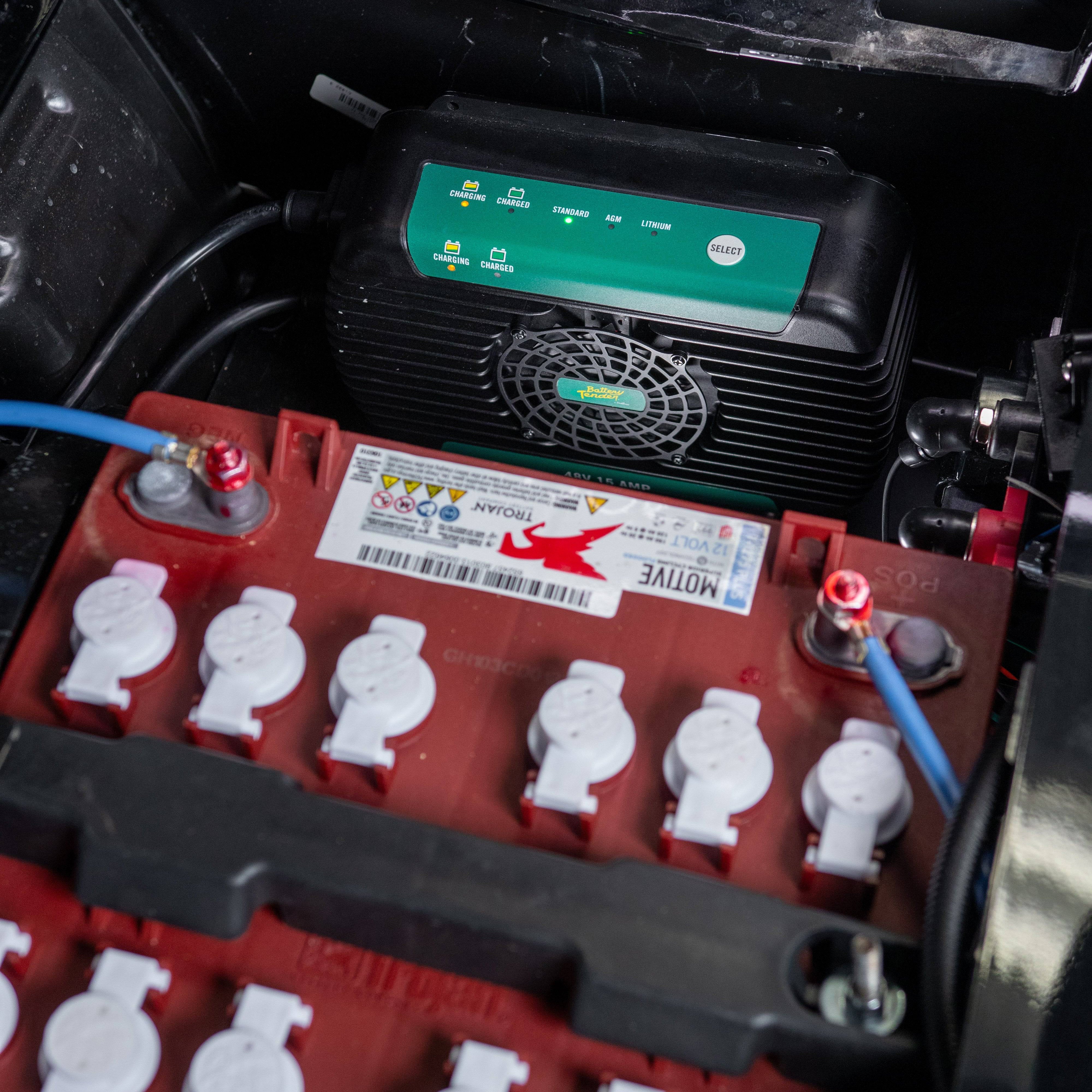 PowerPlus 36V 18 AMP On-Board Battery Charger and Maintainer - Battery Tender®