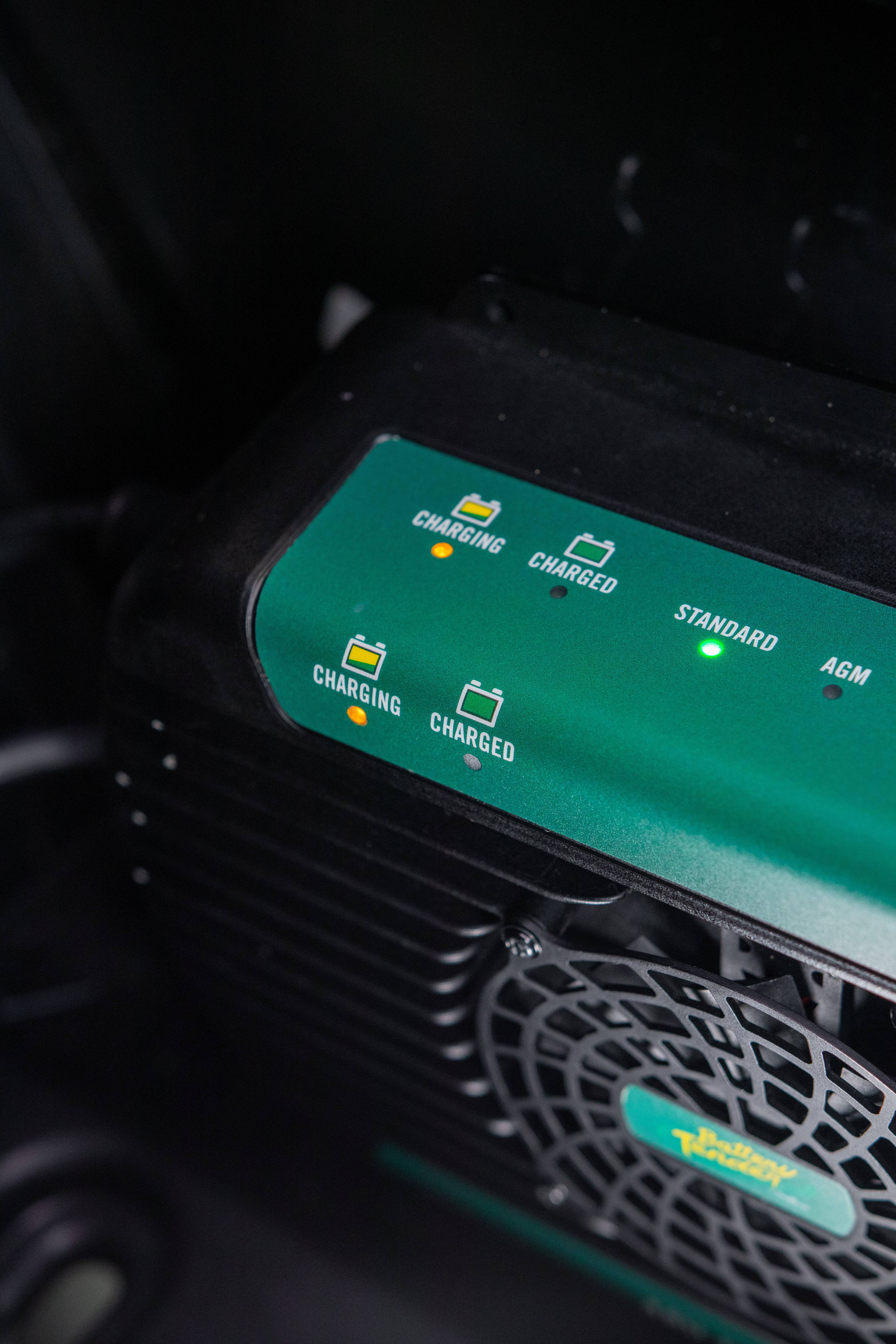 PowerPlus 48V 15 AMP Battery Charger and Maintainer - Battery Tender®